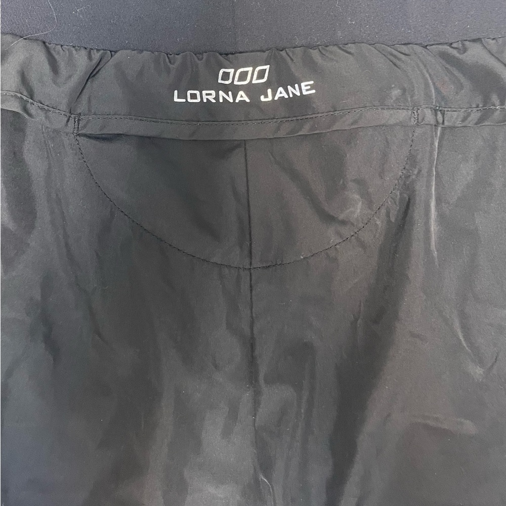 * | Lorna Jane | Black Running Skort/Shorts. Size M. - Picture 5 of 7